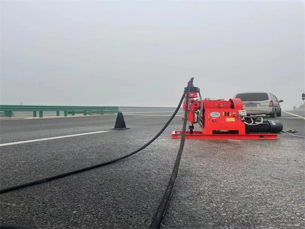 罗湖马路路基路面开裂下沉注浆加固灌浆